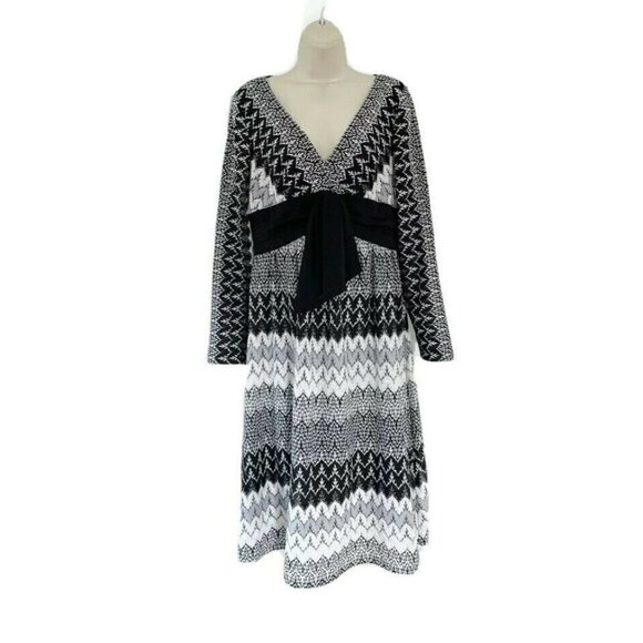 Adrianna Papell Sz 10 Black Gray Tan Metallic  Knit Long Sleeve Tie Front Dress - Picture 1 of 7